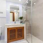 Apartment 8a Mtr - Temporary Rent Two Bedrooms Av Del Mar Marbella