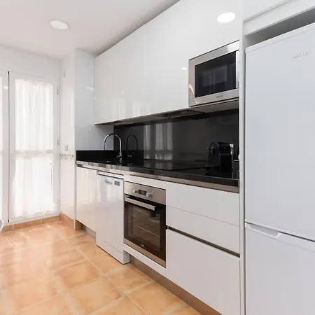 8a Mtr - Temporary Rent Two Bedrooms Av Del Mar Daire