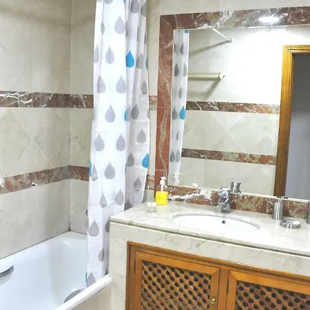 Two Bedrooms Avenida Del Mar Apartment Marbella