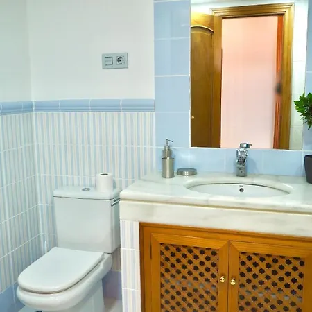 Two Bedrooms Avenida Del Mar
